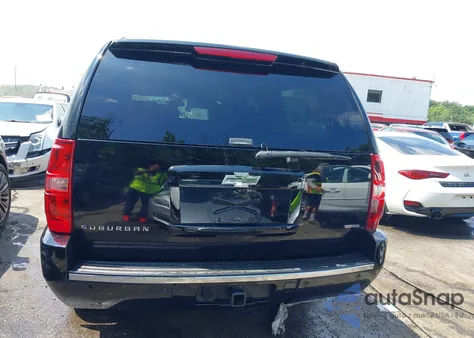 2009 Chevrolet Suburban K1500 Ltz z USA, uszkodzony, nr VIN 1GNFK36369R300973